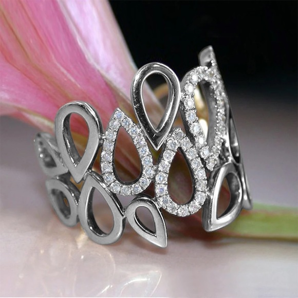 New Women’s 925 Silver Many Water Drops Diamond Ring - Picture 4 of 6